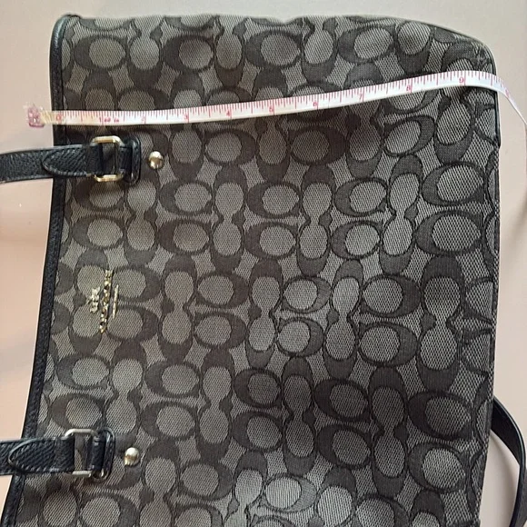 Coach grey Signature Tote - Picture 10 of 10